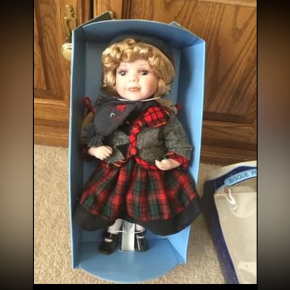 Winter Holiday Dress With Stocking Cap (Bisque Porcelain Doll) Collectible - Picture 4 of 14